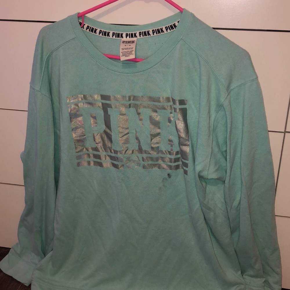Victoria’s Secret Pink crewneck